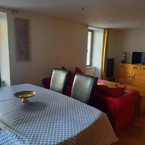 Appartement Centre Du Village Les Bains, Brides-les-Bains